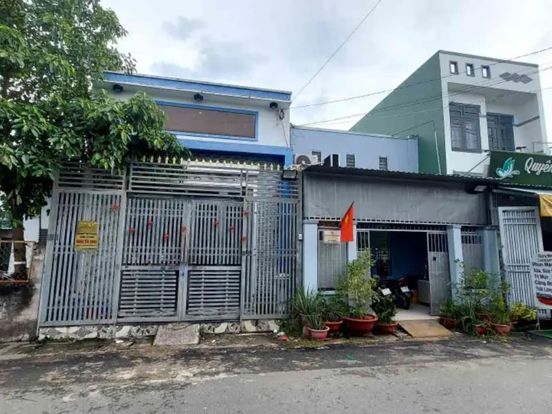 NHÀ ĐẸP DƯƠNG CÔNG KHI-XUÂN THỚI THƯỢNG-HÓC MÔN_HẺM XE TẢI TRÁNH 4.2 TỶ... Bán nhà mặt phố tại Bà Điểm, Hồ Chí Minh 01