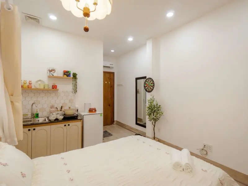 Nhà 3 tầng xinh xắn tại Tân Định, sống tiện nghi cùng đô thị sôi động... Bán nhà riêng tại Tân Định, Hồ Chí Minh 01