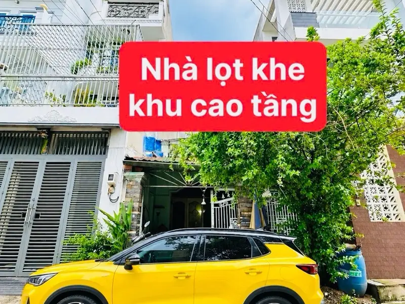 ĐƯỜNG 8M THÔNG - TIỆN Ở VÀ KINH DOANH - NHÀ TIỆN XÂY 5 TẦNG - SÁT MẶT TIỀN - CHỈ 4 TỶ XÍU... Bán nhà riêng tại Trung Mỹ Tây, Hồ Chí Minh 01