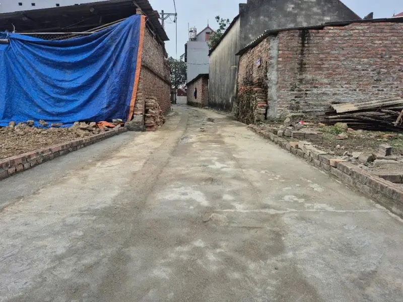 Bán đất vuông vắn 100m2 tại xã Thôn, hướng Đông Nam, mặt tiền 5m ô tô vào thoải mái... Bán đất tại Đa Phúc, Hà Nội 01