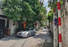 Bán nhà riêng 5 tầng ở Phường Bồ Đề, Hà Nội với ô tô đỗ cửa và hai thoáng... Bán nhà riêng tại Bồ Đề, Hà Nội 06