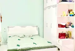 Nhà Riêng Sang Trọng Hóc Môn với Mặt Tiền Rộng và Không Gian Đón Ánh Sáng Tự Nhiên... Bán nhà riêng tại Đông Thạnh, Hồ Chí Minh 04