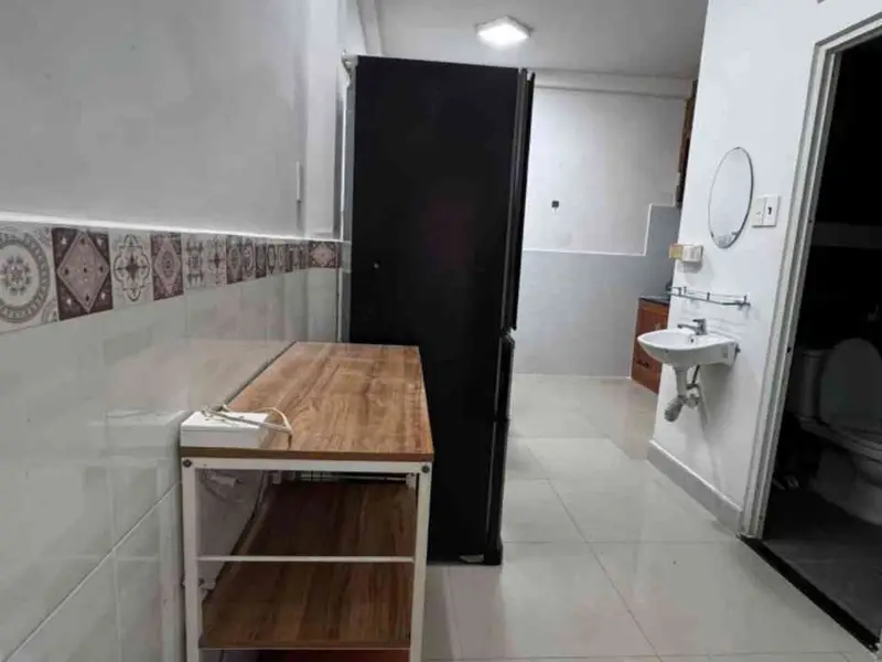 LÔ GÓC 2 TẦNG - GẦN NGÃ 4 HÀNG XANH , TRƯỜNG ĐẠI HỌC, TẶNG FULL NỘI THẤT... Bán nhà riêng tại Bình Thạnh, Hồ Chí Minh 01