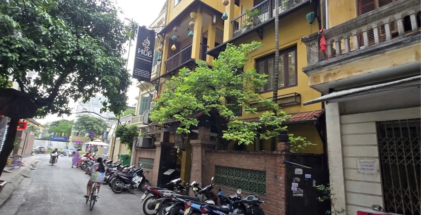 Biệt Thự Đẳng Cấp Trung Tâm Ba Đình Với Mặt Tiền Rộng Sát Phố Đào Tấn... Bán nhà riêng tại Giảng Võ, Hà Nội 01