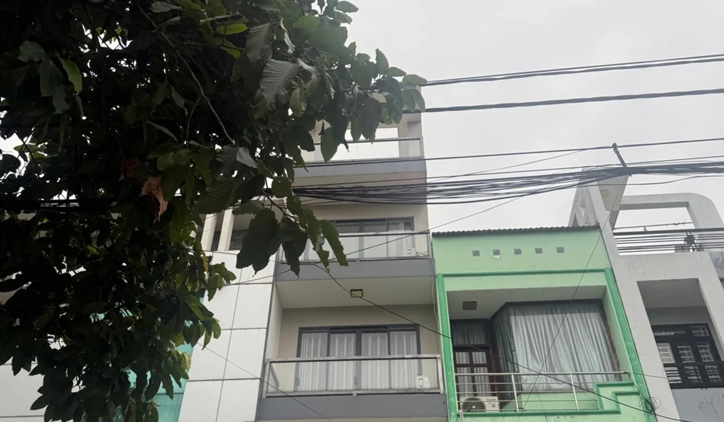 Nhà mặt tiền đẹp rực rỡ trên đường Vành Đai Trong, Bình Tân... Bán nhà mặt phố tại An Lạc, Hồ Chí Minh 01
