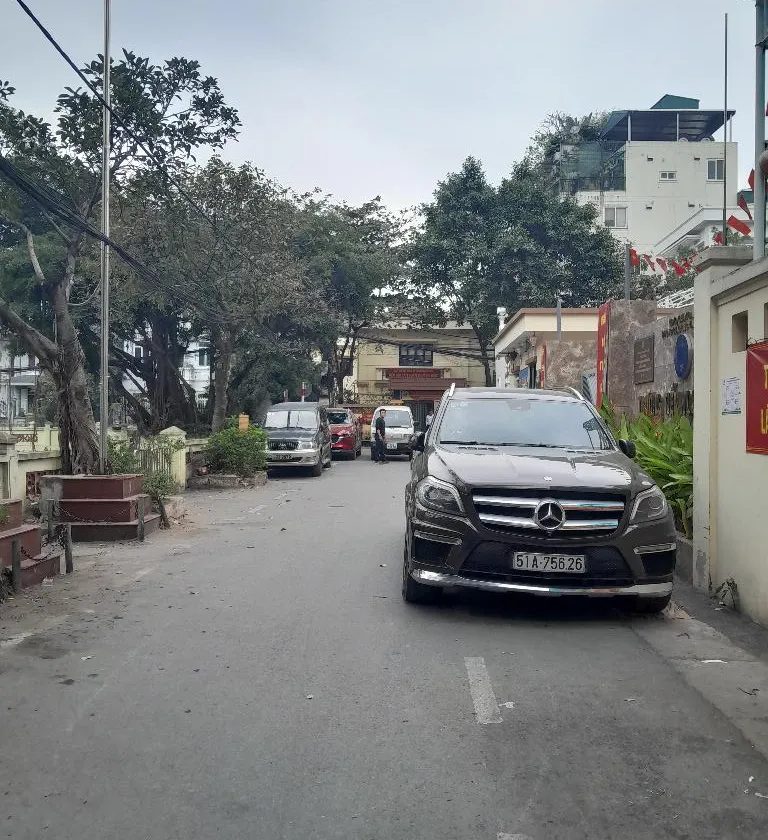 🔥 TRUNG TÂM BA ĐÌNH – 61M², 5 TẦNG – GẦN HỒ TÂY – CHỈ 15,8 TỶ 🔥... Bán nhà riêng tại Ba Đình, Hà Nội 01