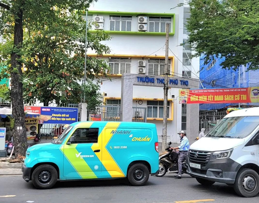 Bán nhà 2 tầng 27.9m2 hướng Đông hẻm Tôn Thất Hiệp Quận 11... Bán nhà riêng tại Hòa Bình, Hồ Chí Minh 01