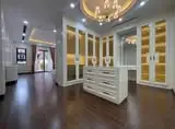 Bán nhà mặt phố Nguyễn Khánh Toàn, quận Cầu Giấy 275m2, 2 mặt tiền, cho thuê 6 tỷ/năm... Bán nhà mặt phố tại Cầu Giấy, Hà Nội 06