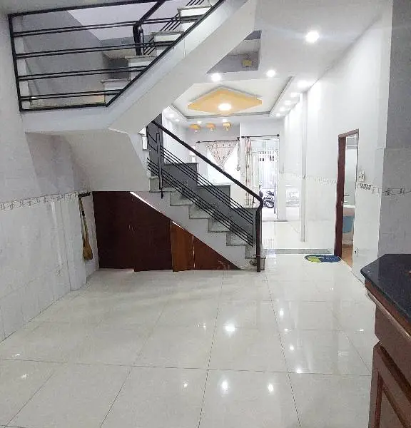 🏠 VỊ TRÍ THOÁNG - NGANG GẦN 6M - HẺM CỤT YÊN TĨNH ĐƯỜNG PHẠM THẾ HIỂN CHỈ NHỈNH 6 T Ỷ... Bán owner_side tại Bình Đông, Hồ Chí Minh 01