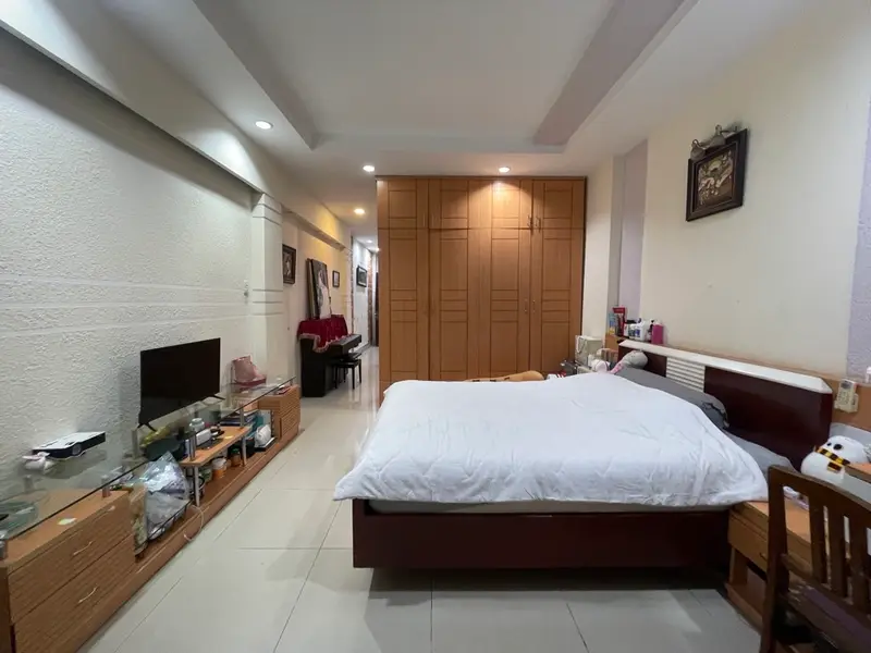 Bán nhà mặt phố phường Tân Bình, 76m2, 4 tầng, mặt tiền 4m, phù hợp kinh doanh... Bán nhà mặt phố tại Tân Hòa, Hồ Chí Minh 01