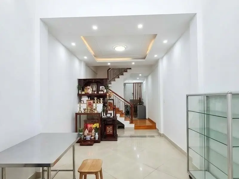 Nhà MT Tân Phú - Huỳnh Thiện Lộc, 2 tầng ở ngay - KD - ngang gần 4m - dài 14n - hơn 10 tỷ... Bán nhà mặt phố tại Tân Phú, Hồ Chí Minh 01
