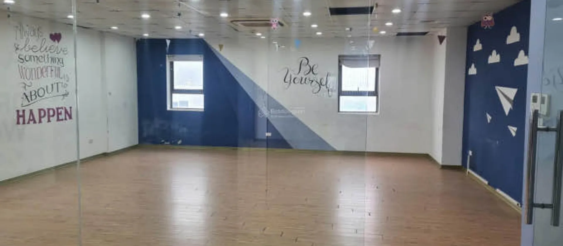 Bán văn phòng 5 tầng diện tích 612m2 tại Linh Đàm, Rice City, mặt tiền 22m... Bán văn phòng tại Hoàng Liệt, Hà Nội 01