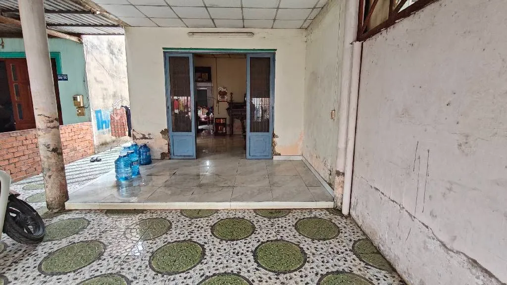 Bán đất tặng nhà mặt tiền 6m tại Bình Chánh, giá 3,1 tỷ... Bán owner_side tại Bình Lợi, Hồ Chí Minh 01