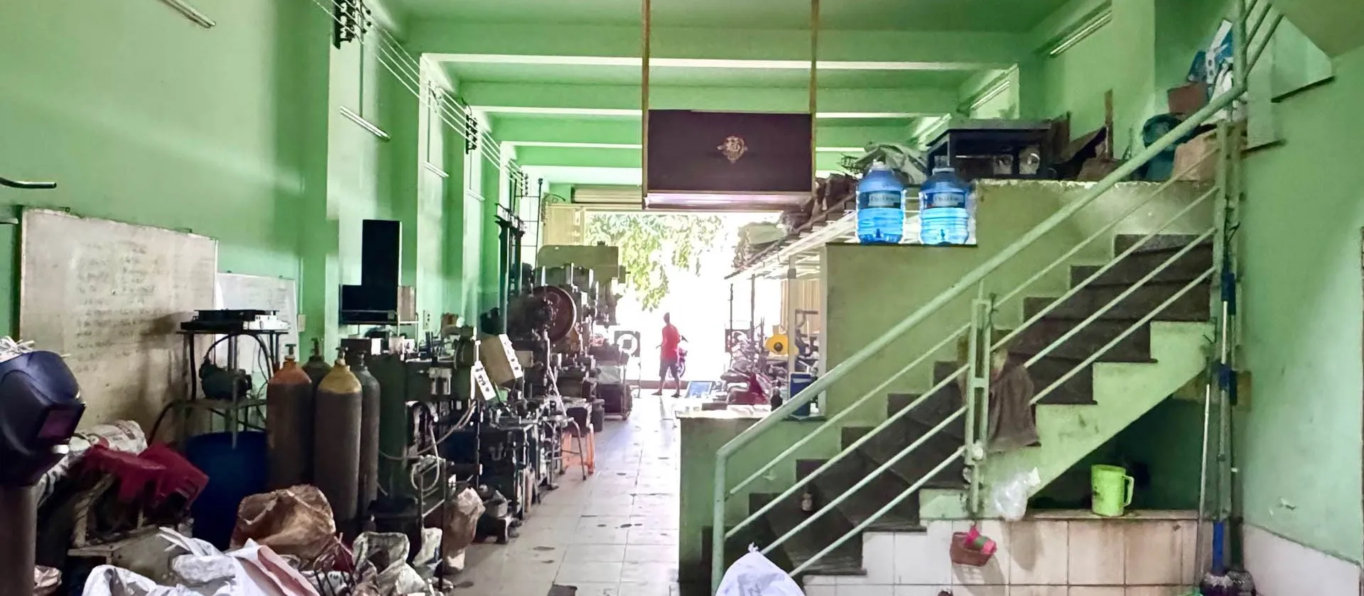 Nhà 2 Tầng Mặt Tiền Hẻm Nhựa Rộng Bình Tân, Kinh Doanh Đỉnh... Bán nhà riêng tại Bình Tân, Hồ Chí Minh 01