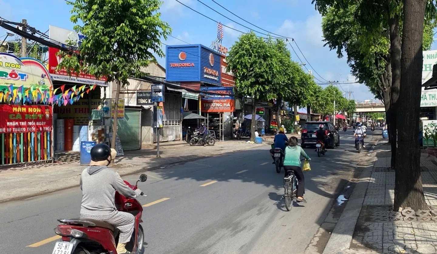 Chủ quyết tâm bán, giá giảm gần 1tỷ, diện tích hơn 350m2... Bán nhà mặt phố tại Tân Tạo, Hồ Chí Minh 01