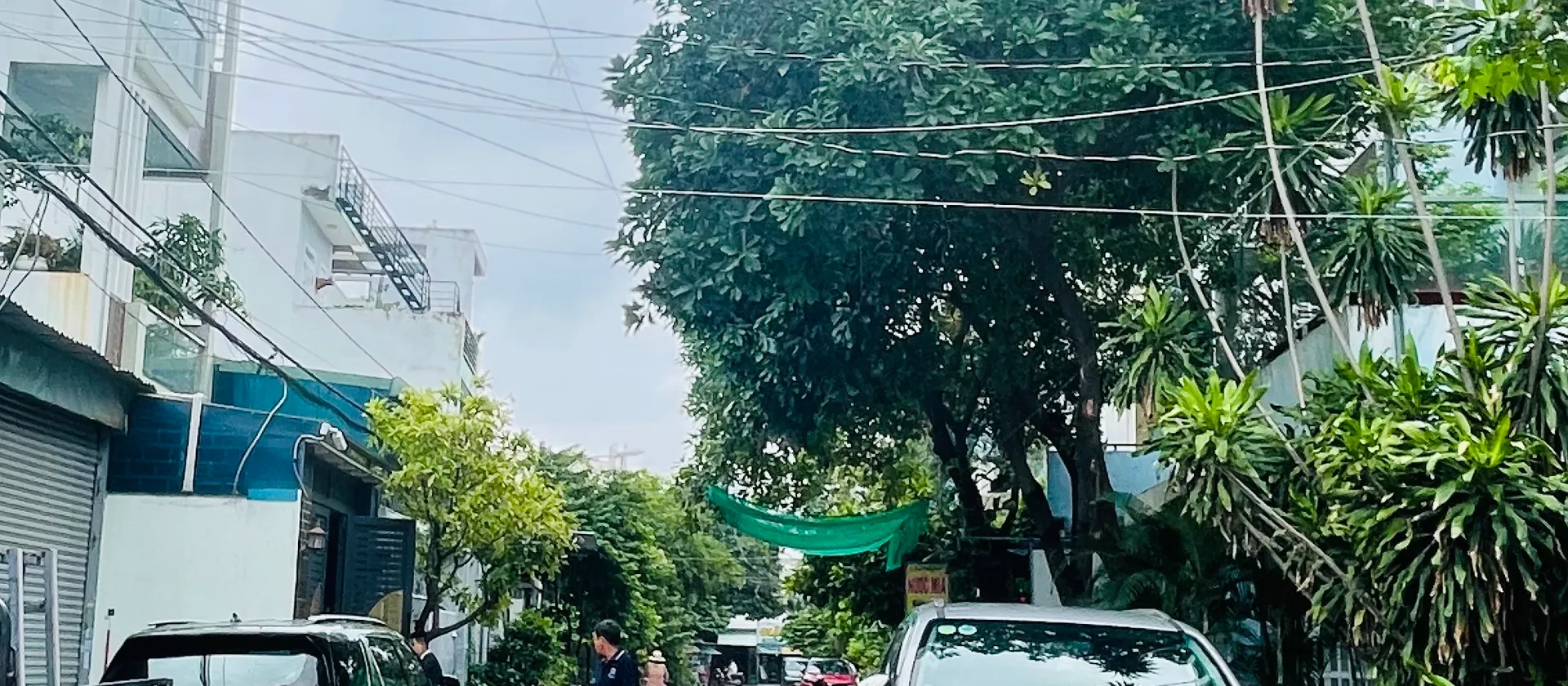 BÁN NHÀ CÁCH MẶT TIỀN LÊ THỊ RIÊNG 3P - NHÀ LẦU ĐÚC KIÊN CỐ ĐƯỜNG 10m THÔNG- DÂN TRÍ CAO... Bán nhà riêng tại Tân Thới Hiệp, Hồ Chí Minh 01
