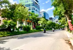 TOÀ CHDV Ô TÔ ĐỖ CỦA, GẦN HỒ, DÒNG TIỀN TỪ 23 NGUỒN THU.... Bán chung cư mini tại Tây Hồ, Hà Nội 01