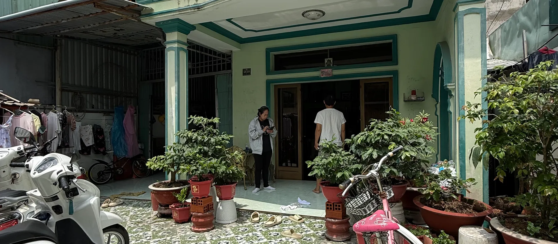NHÀ CẤP 4 – 137M² – NGANG HƠN 8M – 3PN – SÁT HẺM XE HƠI – NHỈNH 4 Đ... Bán nhà riêng tại Nhà Bè, Hồ Chí Minh 01