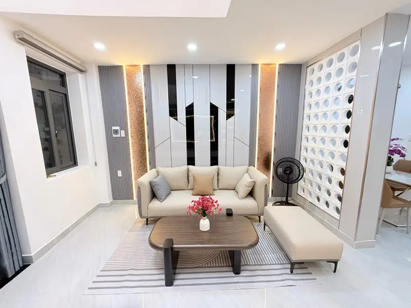 SIÊU PHẢM LUNG LINH 5 tầng BTCT... Bán nhà riêng tại Hạnh Thông, Hồ Chí Minh 01