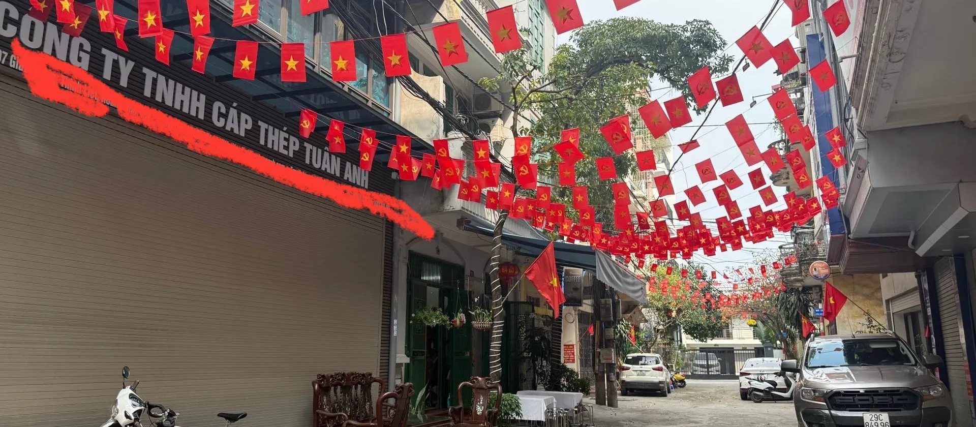 GIẢI PHÓNG 75m Ngôi nhà Thể hiện Đẳng cấp của chủ Ô TÔ ĐỂ TRONG NHÀ. NGÕ RỘNG 3 Ô TÔ TRÁNH 25.8 tỷ... Bán nhà riêng tại Hoàng Mai, Hà Nội 01