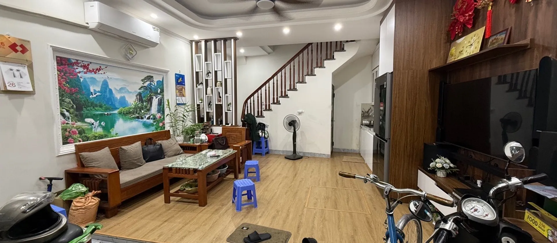 NHÀ DÂN XÂY MẶT TIỀN ĐẸP - TẶNG FULL NỘI THẤT - NGÕ NÔNG - GẦN CẦU CHUI - KHAI SƠN - BIG C LONG BIÊ... Bán nhà riêng tại Việt Hưng, Hà Nội 01