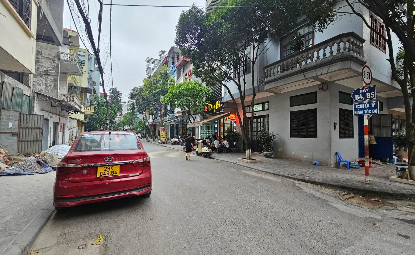 BÁN NHÀ ĐẸP TÁI ĐỊNH CƯ QUÂN ĐỘI-SÁT SÂN GOLF LONG BIÊN... Bán nhà riêng tại Phúc Lợi, Hà Nội 01