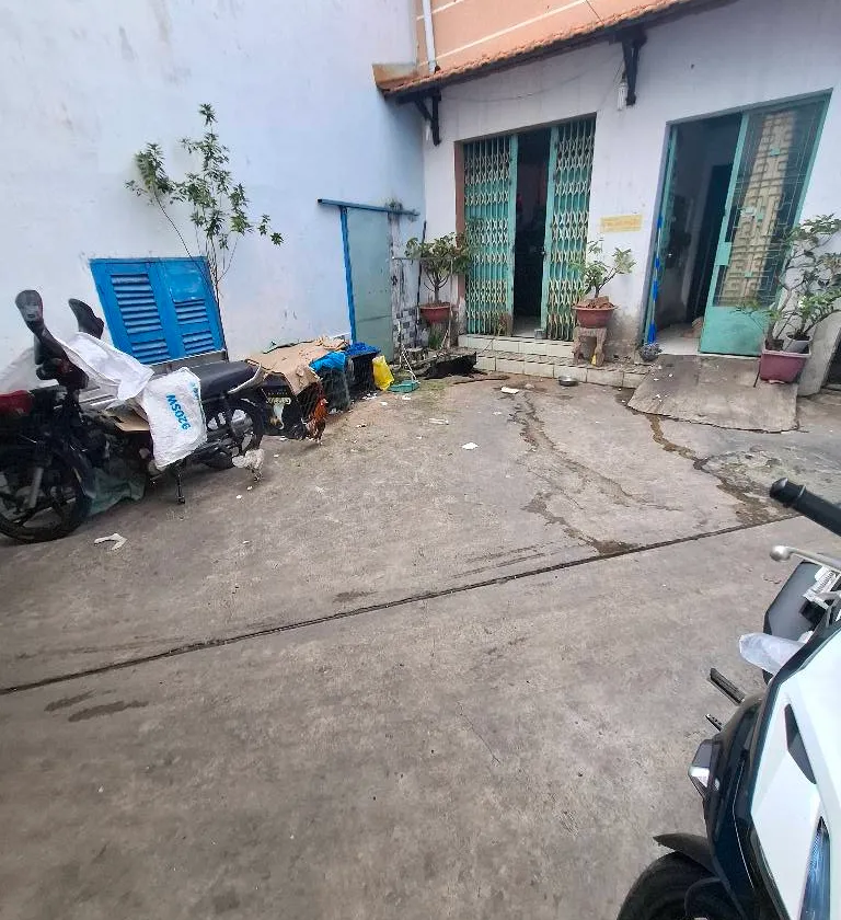 Bán nhà riêng 2 tầng tại phường Bình Tây, diện tích 114.3 m2, pháp lý rõ ràng... Bán nhà riêng tại Bình Tây, Hồ Chí Minh 01