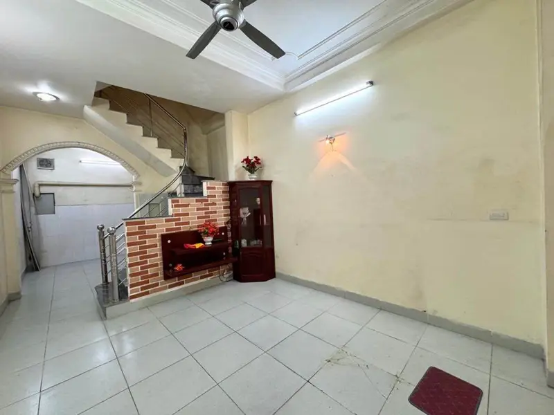 Bán nhà riêng khu Lê Trọng Tấn 4 tầng diện tích 35m2 giá 7.6 tỷ gần trung tâm nội đô... Bán nhà riêng tại Định Công, Hà Nội 01
