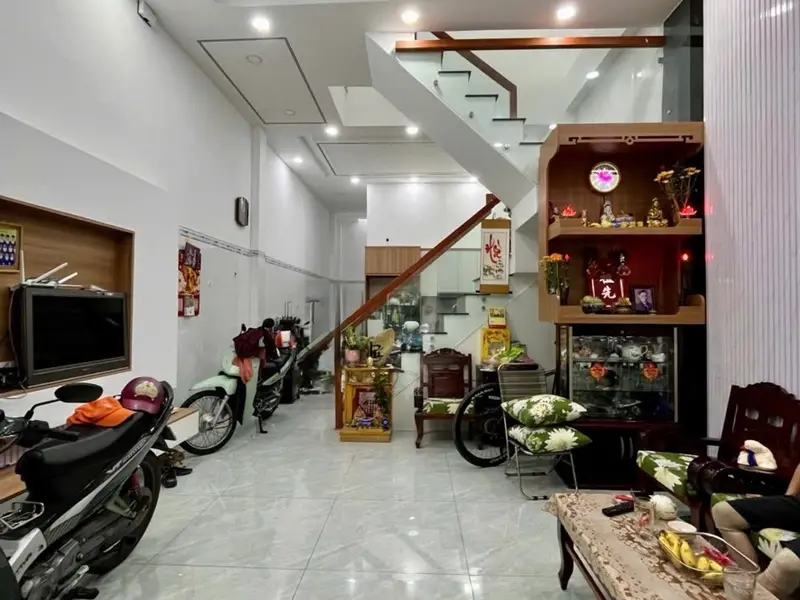 NHÀ GẦN CHỢ BÌNH TRỊ, SÁT TÊN LỬA.60m2. 3 PHÒNG NGỦ. CHIT 4,99 TỶ... Bán nhà riêng tại Bình Trị Đông, Hồ Chí Minh 01