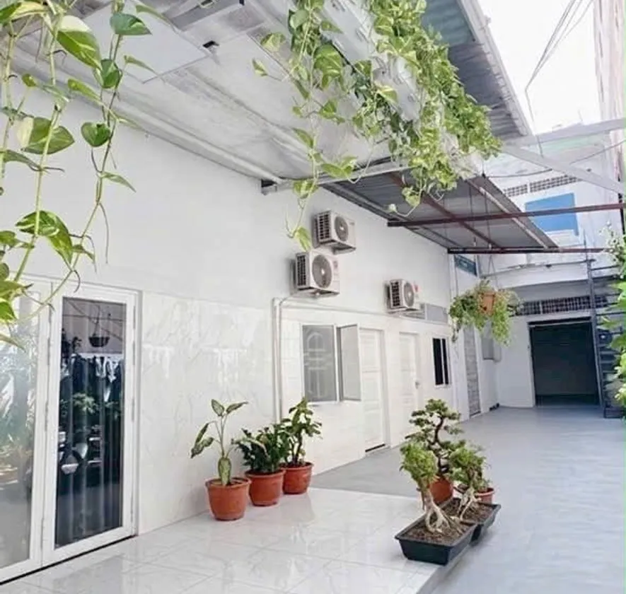 Bán đất tặng dãy trọ, 2 mặt tiền, 202m2, ngang 8, trữ tiền tốt, tính thanh khoản cao... Bán nhà riêng tại Khánh Hội, Hồ Chí Minh 01