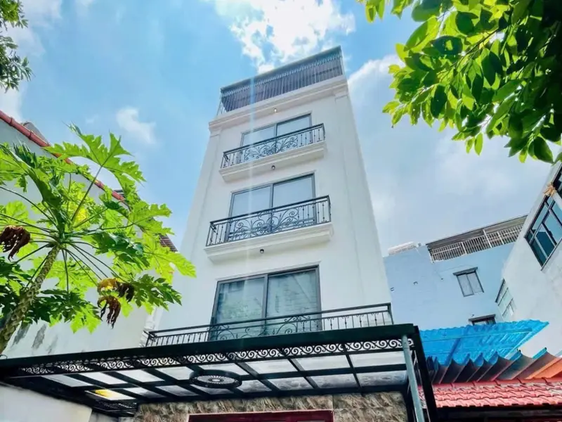 🎉VỊ TRÍ TRUNG TÂM - THANG MÁY - Ô TÔ -
VÀI BƯỚC RA MẶT PHỐ KINH DOANH SẦM UẤT - LÔ GÓC KHE THOÁNG... Bán nhà riêng tại Long Biên, Hà Nội 01