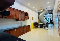 Cơ hội hiếm có sở hữu nhà đẹp ô tô vào tận nơi tại trung tâm Đức Giang... Bán nhà riêng tại Việt Hưng, Hà Nội 07