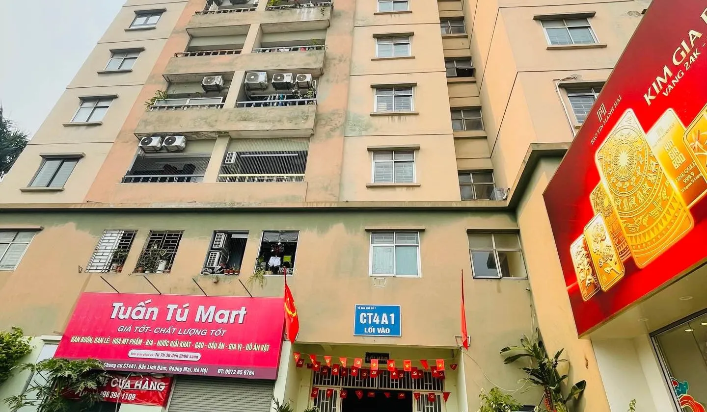 Bán căn hộ chung cư 3 phòng ngủ, 139.7m² tại Bắc Linh Đàm, giá cạnh tranh 6.4 tỷ... Bán căn hộ chung cư tại Định Công, Hà Nội 01