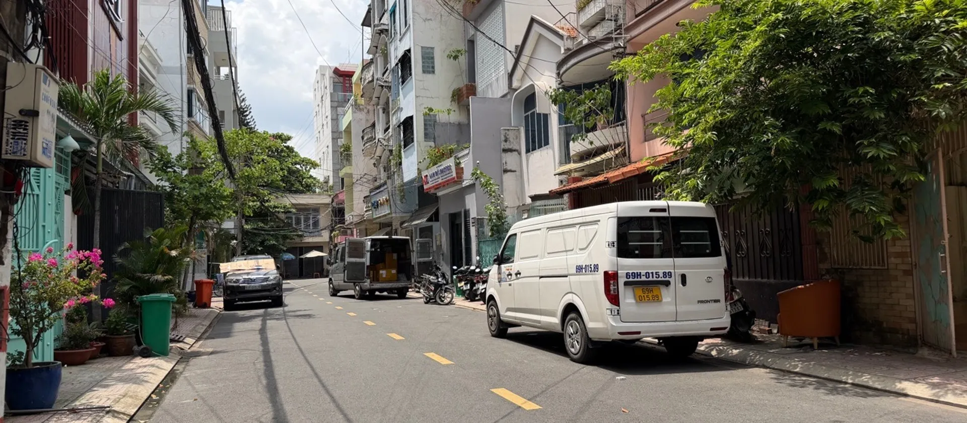 Nhà biệt thự 4 tầng mặt phố rộng 250m2 Cộng Hoà, quận Tân Bình... Bán nhà mặt phố tại Bảy Hiền, Hồ Chí Minh 01