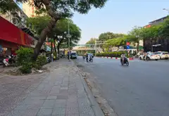 Nhà mặt phố đắc địa mặt tiền 18m tại Long Biên, biểu tượng giá trị trung tâm Hà Nội... Bán nhà mặt phố tại Bồ Đề, Hà Nội 01