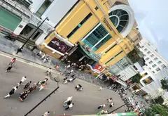 B. nhà mặt phố 3 tầng tại phường Hoàn Kiếm, Hà Nội,100 m², sổ hồng chính chủ, MT 7m, chào 198 tỷ... Bán nhà mặt phố tại Hoàn Kiếm, Hà Nội 02