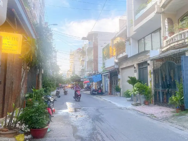 Nhà 5 tầng 4 phòng ngủ tại quận 10, diện tích 45m², giá chỉ 10 tỷ VNĐ... Bán nhà riêng tại Hòa Hưng, Hồ Chí Minh 01