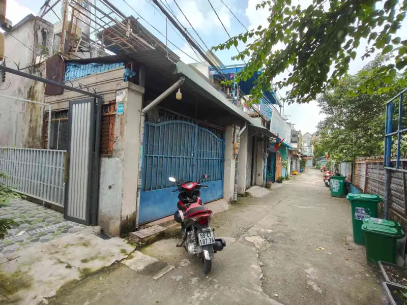 Bán nhà riêng 2 tầng tại xã Bà Điểm, Hồ Chí Minh, mặt tiền 7m, giá 3.8 tỷ... Bán nhà riêng tại Bà Điểm, Hồ Chí Minh 01