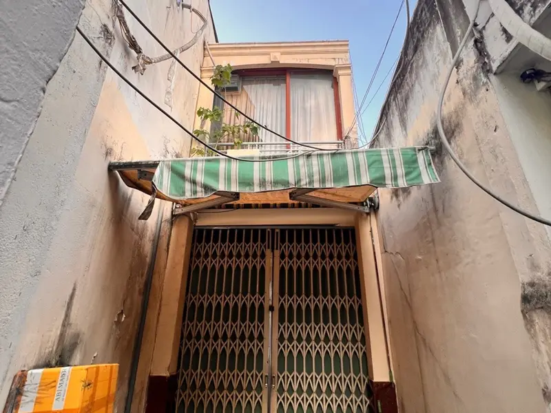 NHÀ TÔN THẤT THUYẾT - 59M2 - 4.49T - 2PN - 2WC - SHR - NỞ HẬU 4M... Bán nhà riêng tại Vĩnh Hội, Hồ Chí Minh 01
