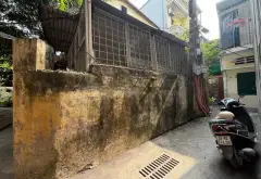 Nhà riêng 2 tầng tại phường Đống Đa, Hà Nội giá 17.5 tỷ... Bán nhà riêng tại Đống Đa, Hà Nội 02