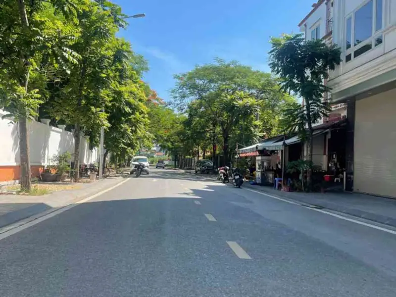 Cơ hội sở hữu văn phòng 7 tầng vị trí vàng ngay Long Biên... Bán văn phòng tại Long Biên, Hà Nội 01