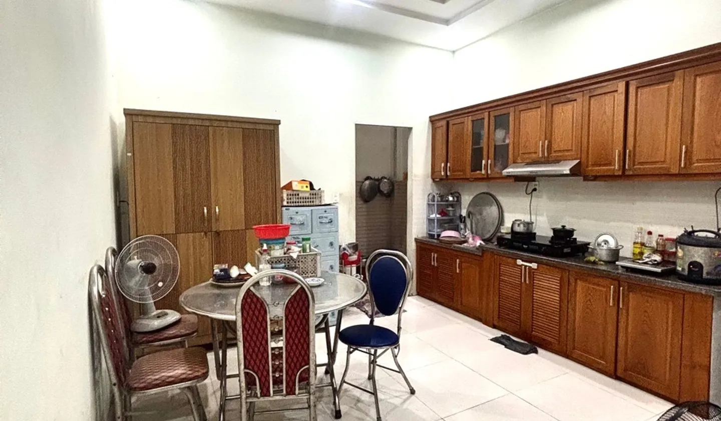 Cơ hội sở hữu nhà 3 tầng sang trọng, vị trí đẹp ngay KDC Vĩnh Lộc, giá hấp dẫn... Bán nhà riêng tại Bình Tân, Hồ Chí Minh 01