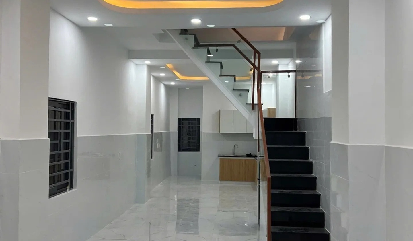 Bán nhà 60m2 gần Cầu Bông giáp Q1 - kinh doanh CHDV có thể xây thêm tầng.... Bán nhà mặt phố tại Gia Định, Hồ Chí Minh 01