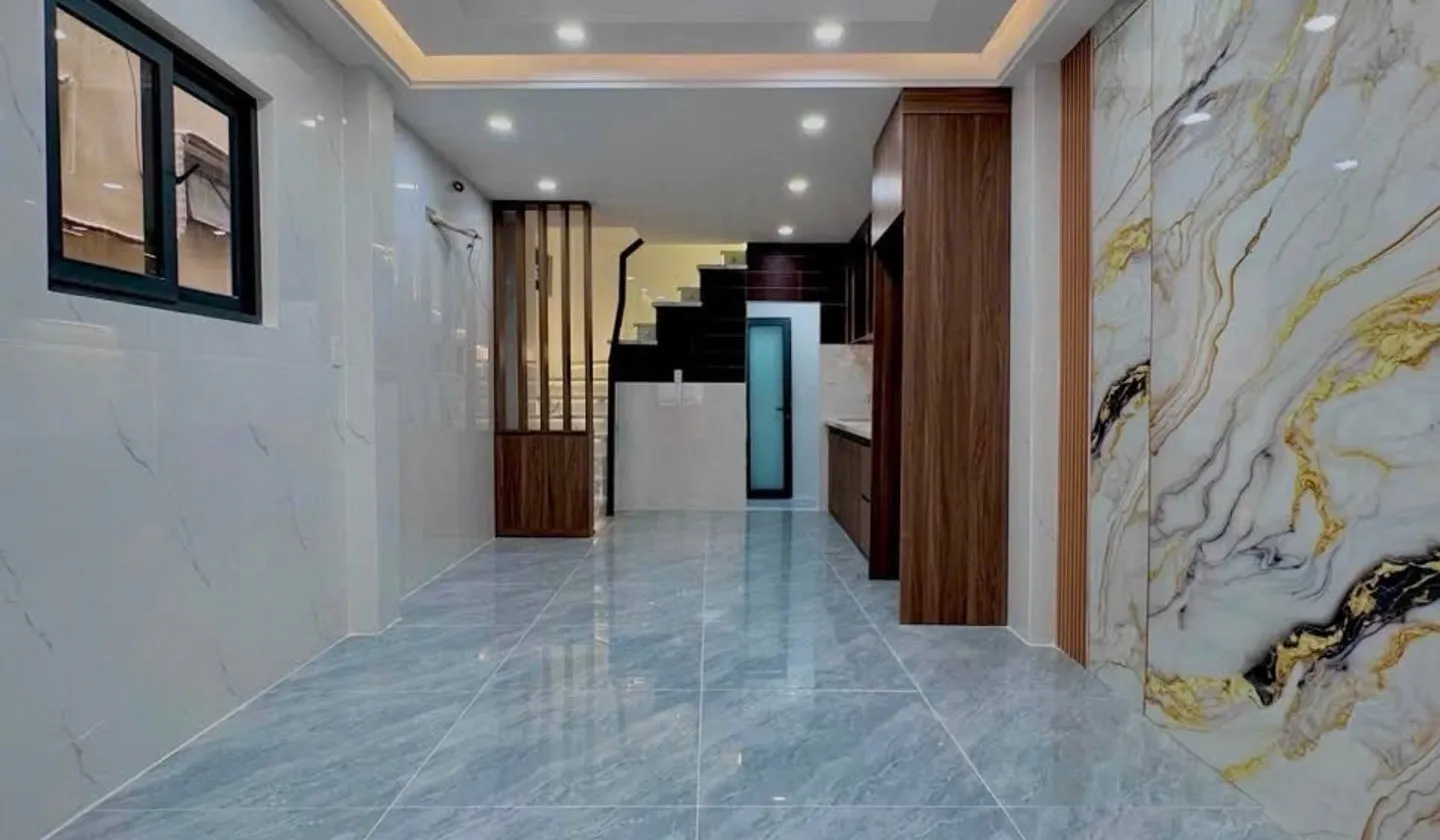 Nhà đẹp Tân Bình gần sân bay, sổ hồng riêng, 3PN tiện nghi... Bán nhà riêng tại Tân Sơn Nhất, Hồ Chí Minh 01