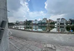BÁN ĐẤT 76.8M2- MT 4.5M- MẶT HỒ, VỈA HÈ, Ô TÔ TRÁNH - 11.3 Tỷ... Bán đất tại Long Biên, Hà Nội 03