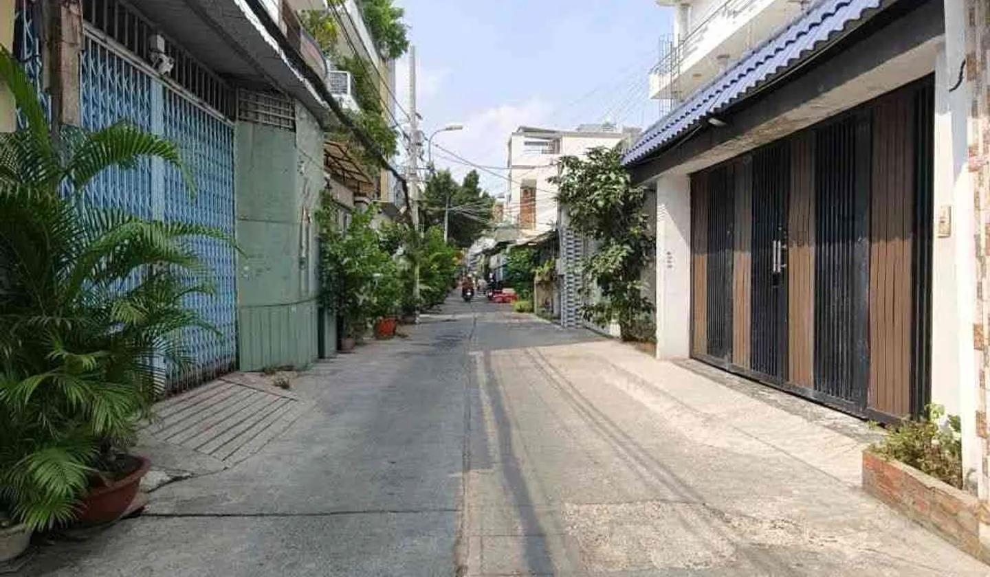 Nhà 4 tầng 10PN 135m² hẻm xe tải, khu Hậu Giang giá 13.5 tỷ... Bán nhà riêng tại Bình Phú, Hồ Chí Minh 01