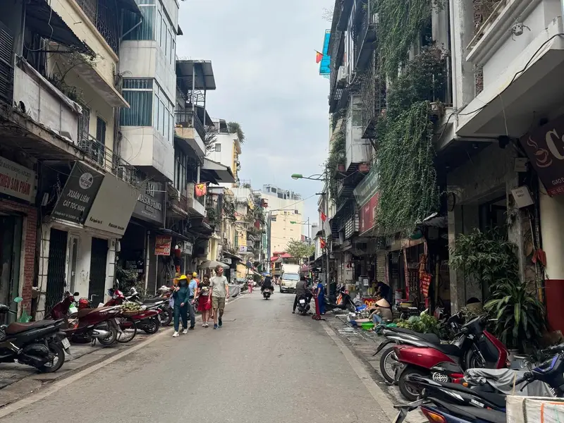 Tòa nhà văn phòng - 113.9m² - Hoàn Kiếm, Hà Nội - 150 tỷ... Bán văn phòng tại Hoàn Kiếm, Hà Nội 01