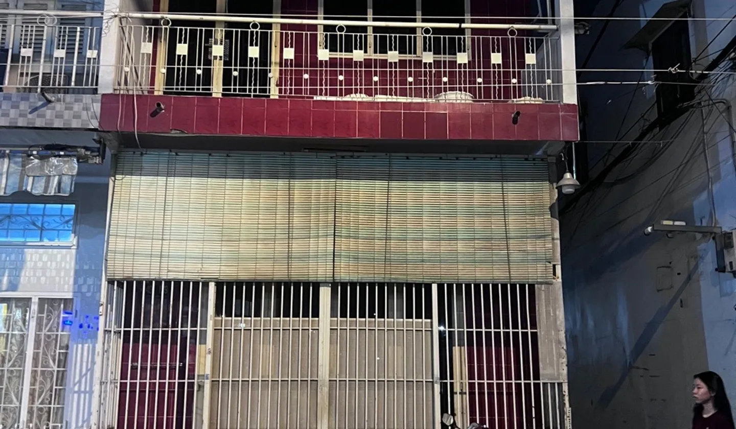 Bán nhà phố 2 tầng diện tích 58.7 m² tại khu vực Huỳnh Văn Bánh giá 8.8 tỷ... Bán nhà riêng tại Phú Nhuận, Hồ Chí Minh 01