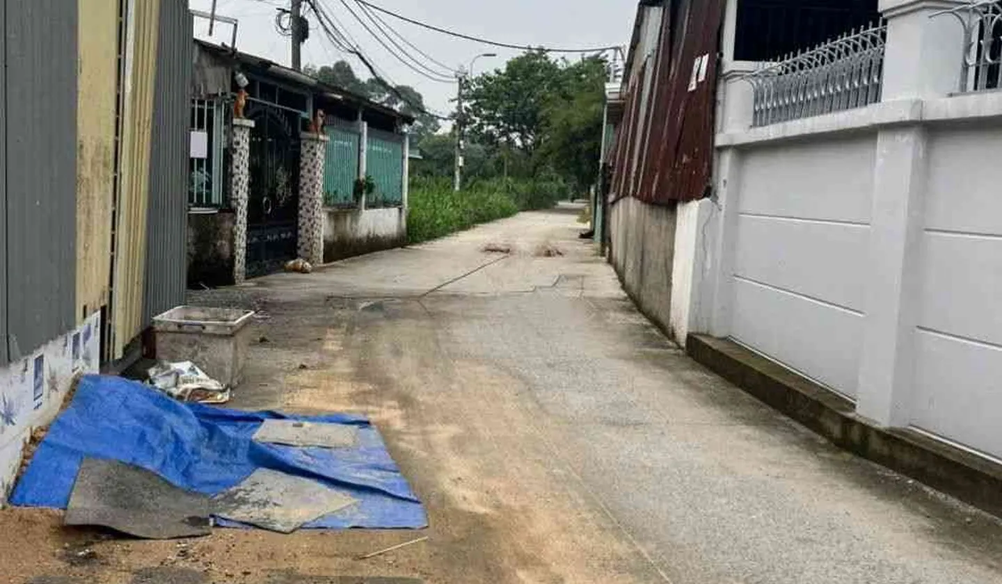 💥 Siêu phẩm 2 tầng 5x25 tại Hóc Môn, sổ hồng riêng, ô tô thông, 5.3 Tỷ... Bán nhà riêng tại Đông Thạnh, Hồ Chí Minh 01