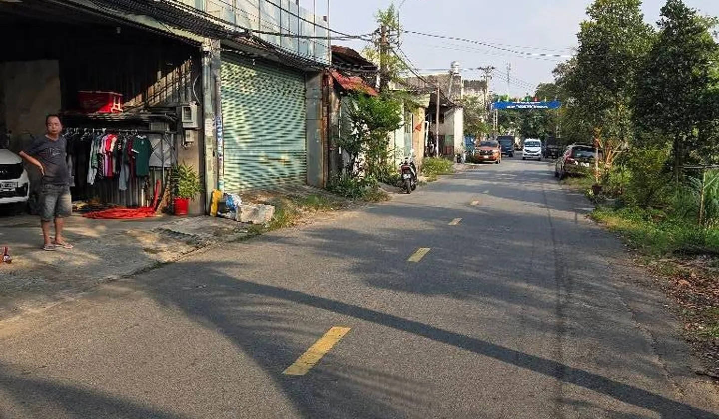 Nhà mặt tiền 3 tầng 231m2 tại Bình Chánh giá 12 tỷ... Bán nhà mặt phố tại Bình Lợi, Hồ Chí Minh 01